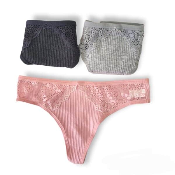 String ριπ με δαντέλα