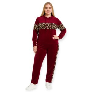 Βελουτέ φόρμα με λεοπαρ λεπτομέρειες