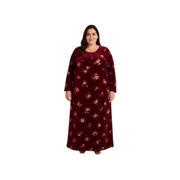 Βελουτέ νυχτικιά plus size